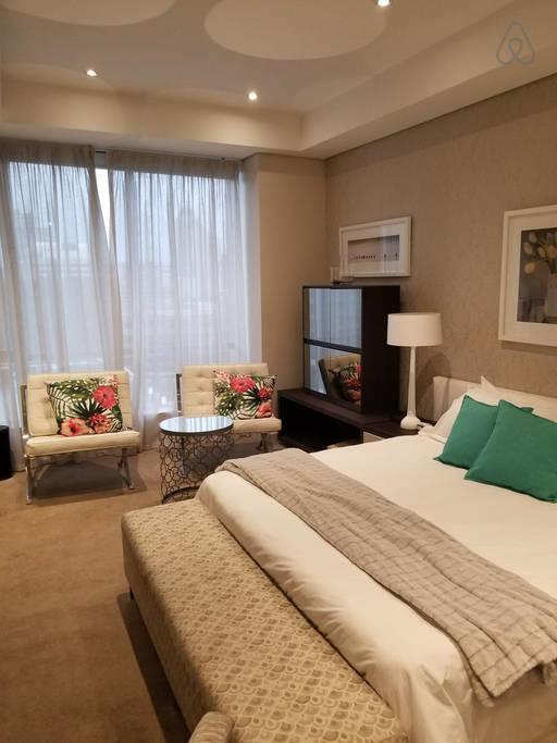 615 Sandton Skye ヨハネスブルグ エクステリア 写真