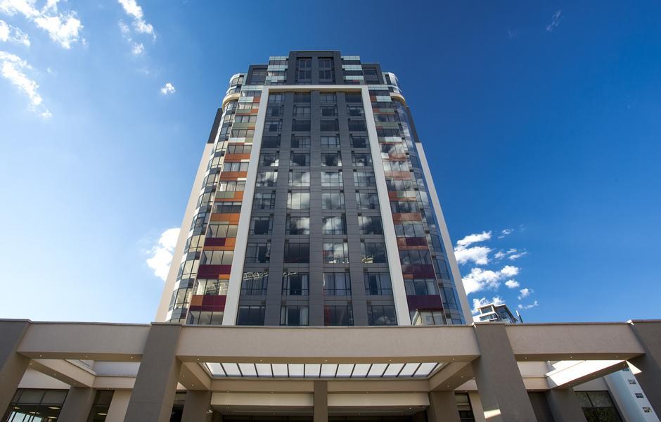 615 Sandton Skye ヨハネスブルグ エクステリア 写真