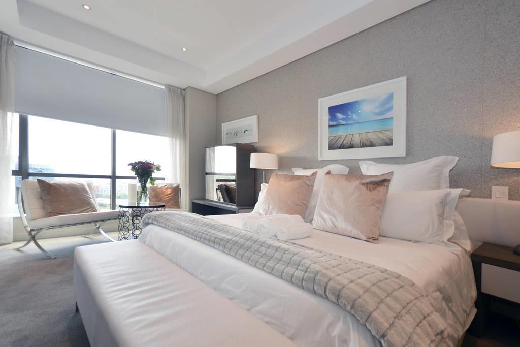 615 Sandton Skye ヨハネスブルグ エクステリア 写真